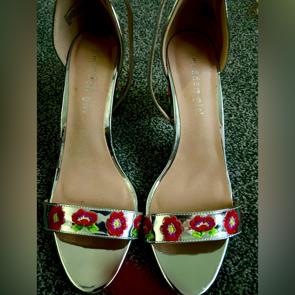 Madden Girl Silver Embroidery Heels